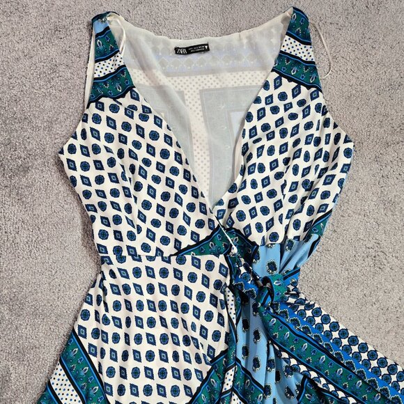 Zara White Blue Abstract Geo Tie Wrap Midi Dress Handkerchief Hem Boho - Picture 3 of 8